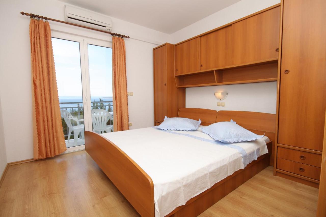 Apartments And Rooms With Parking Space Brela, Makarska - 6895 Exteriör bild